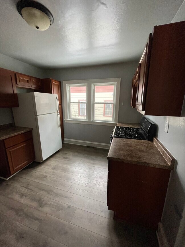 Building Photo - 2354 N 54th St