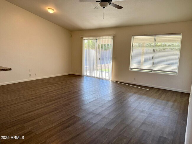 Building Photo - 8172 W Citrus Way