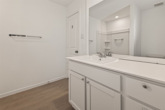 Building Photo - 6915 Lilac Vine Ln