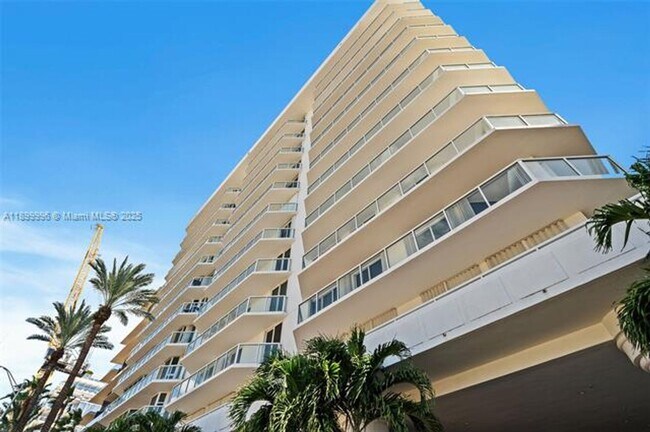 Building Photo - 8925 Collins Ave