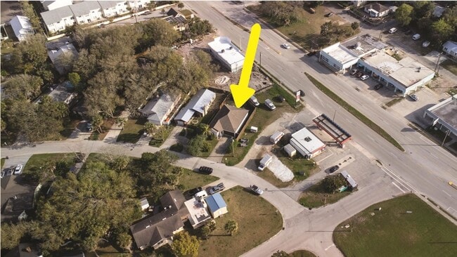 Building Photo - 228 Herada St