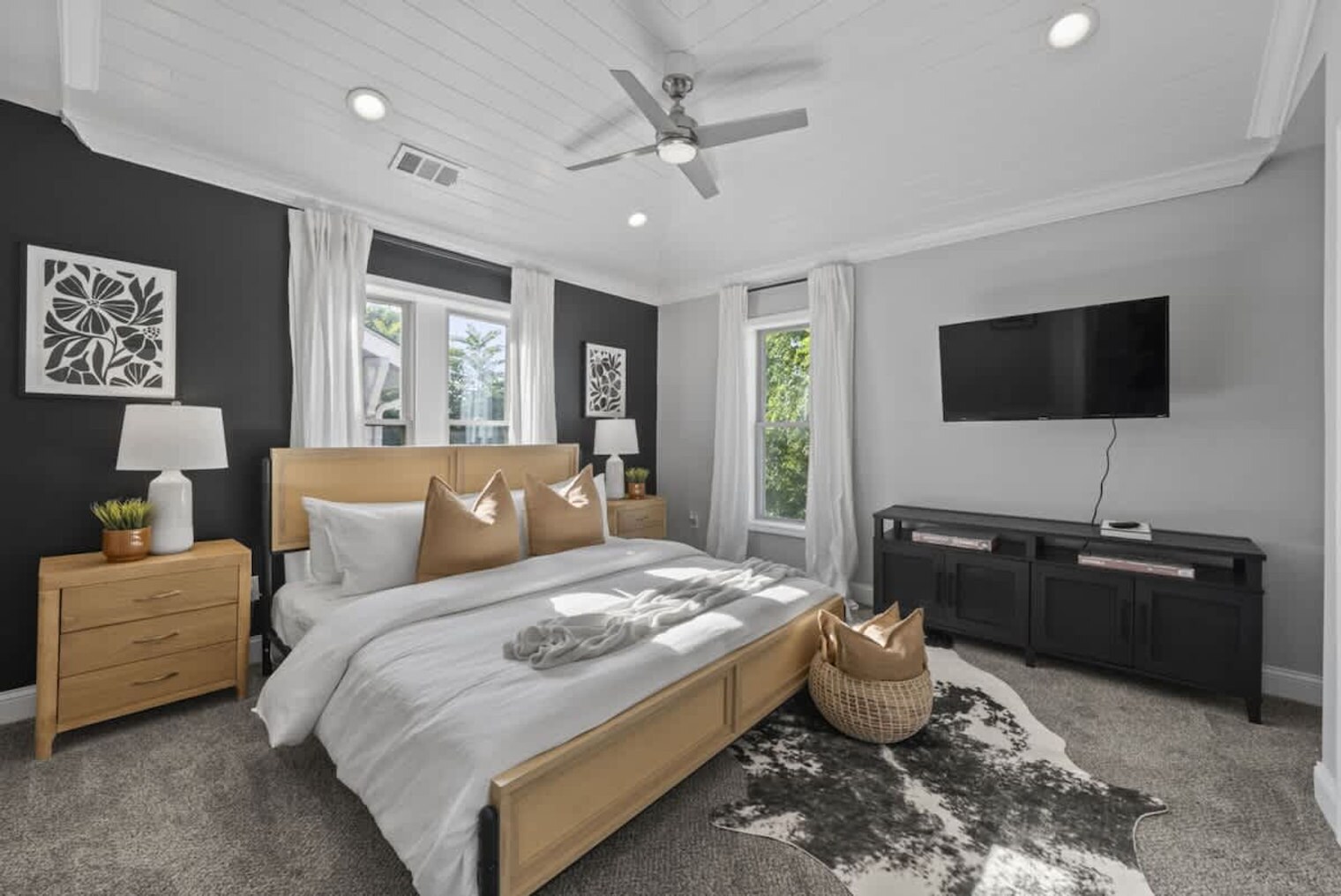 Building Photo - 530 Hanford St