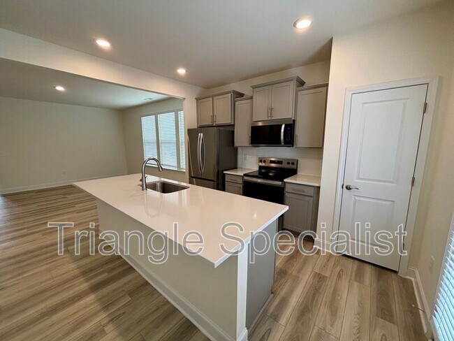 Building Photo - 52 Lavender Ln