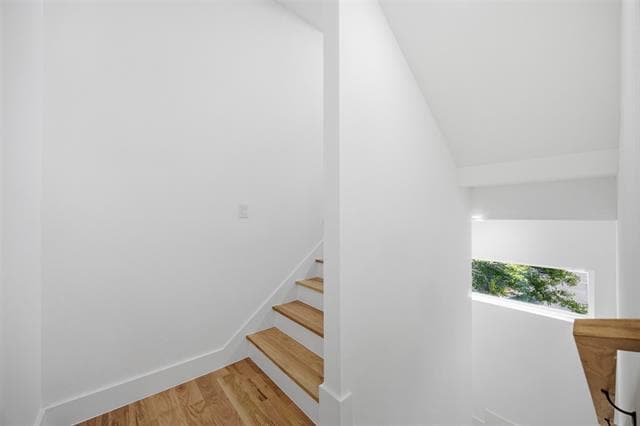 Building Photo - 4605 Belmont Ave