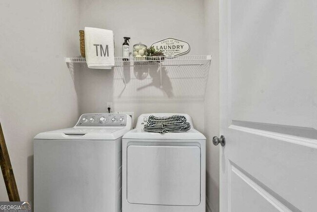 Building Photo - 408 Nix Ln