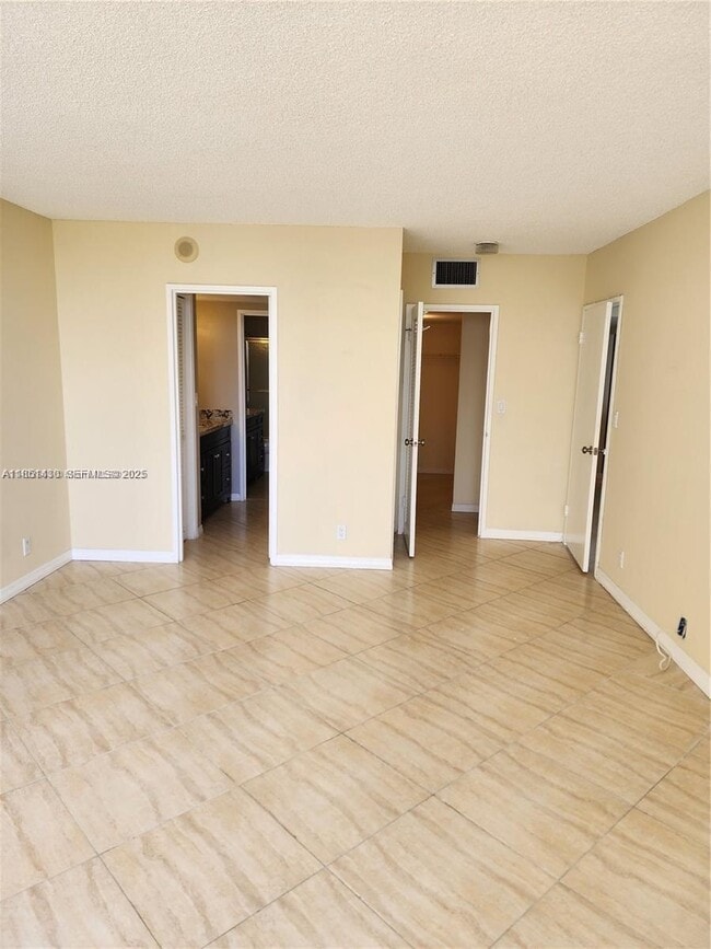 Building Photo - 500 Three Islands Boulevard