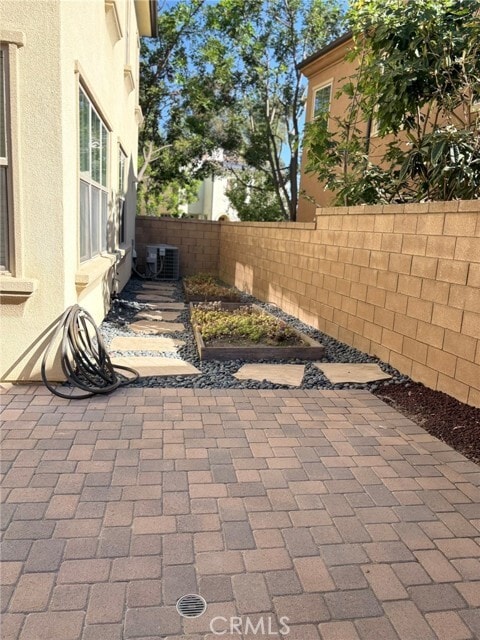 Building Photo - 23 Prickly Pear