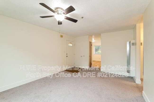 Building Photo - 148 Brush Creek Rd