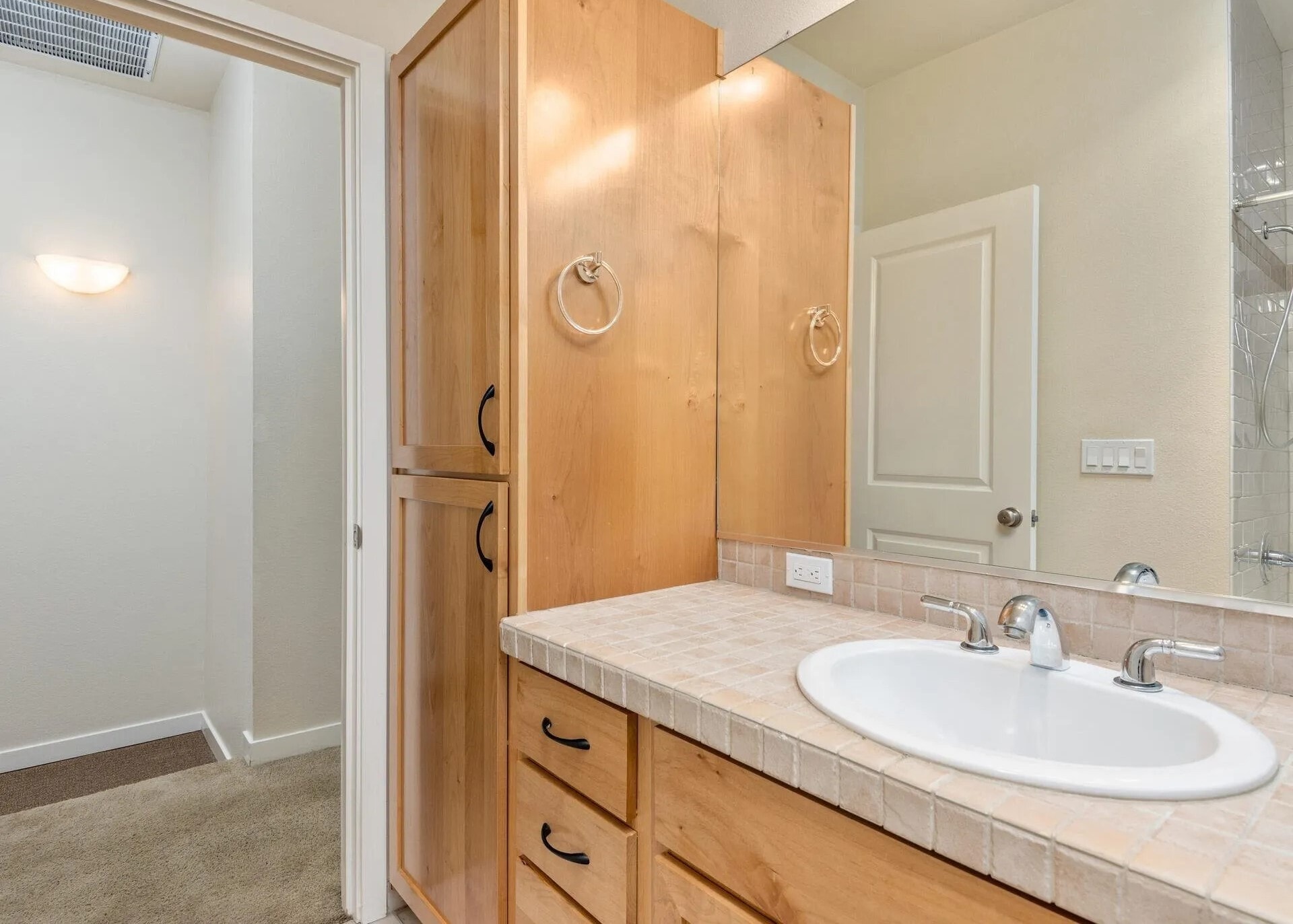 Building Photo - 4132 S Corbett Ave