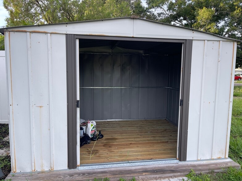 Storage shed - 7401 35th Ave N