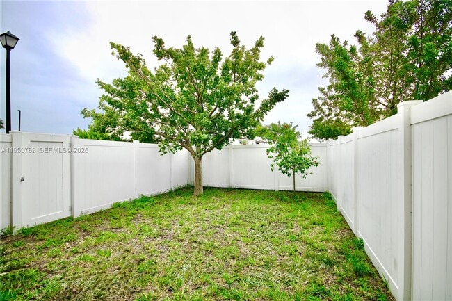 Building Photo - 3408 W 111th Pl