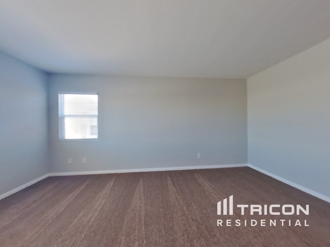 Building Photo - 13052 Cerritos Ct