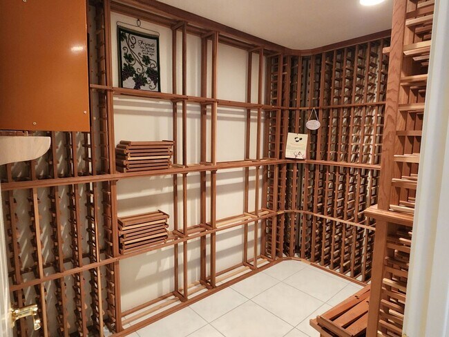Building Photo - Multi level Mosaic Mansion on the Upper We...