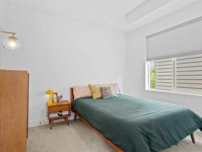 Building Photo - 5271 N Oberlin St