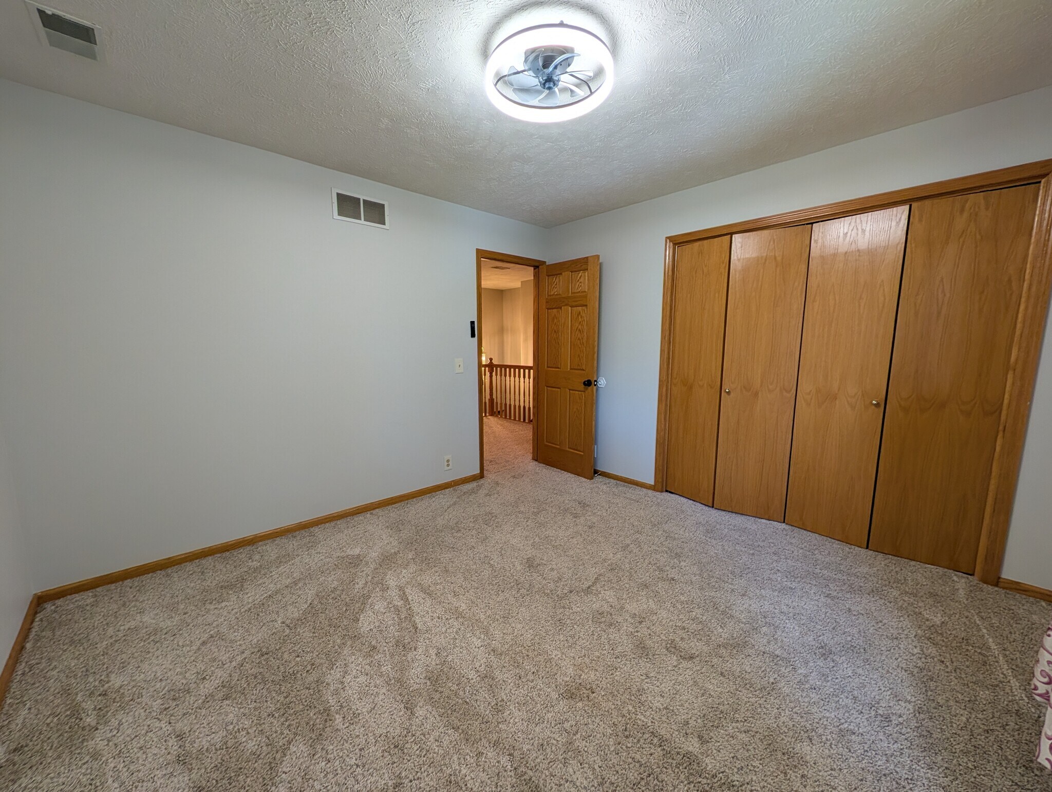 Building Photo - 5612 N 139th Ave