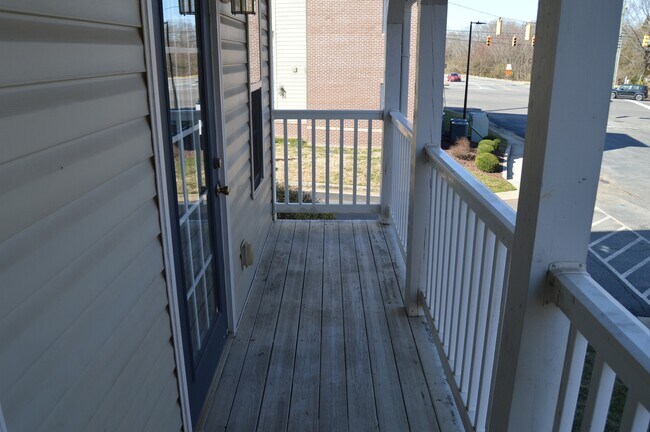 Building Photo - 110 Steam Engine Dr