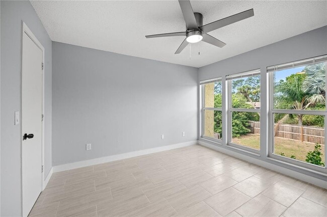 Building Photo - 3453 Clark Rd