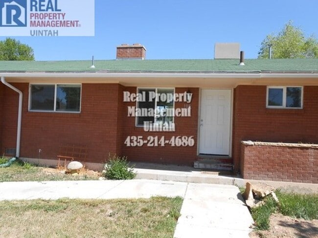 Primary Photo - One level living with 4 bedrooms, 2 bathro...