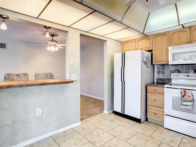 Building Photo - 4455 Duhme Rd