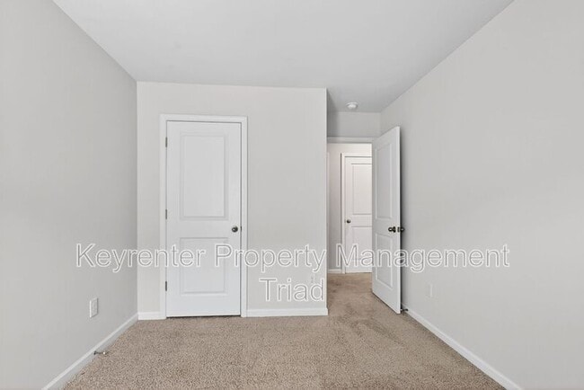 Building Photo - 3705 Nathans Wy