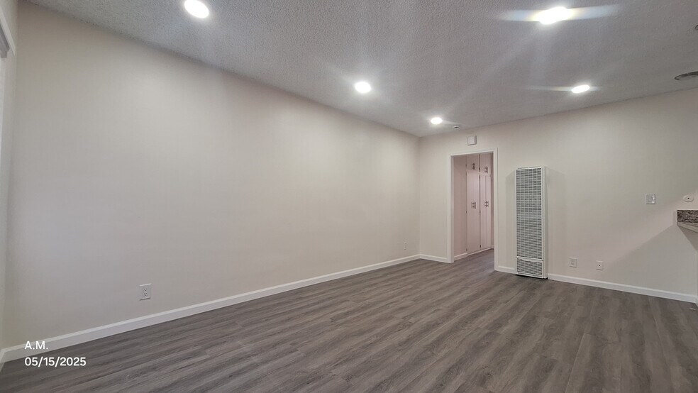 Building Photo - 4239 138th St