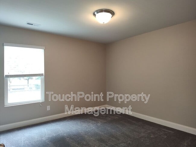 Building Photo - 9415 Segundo Ln