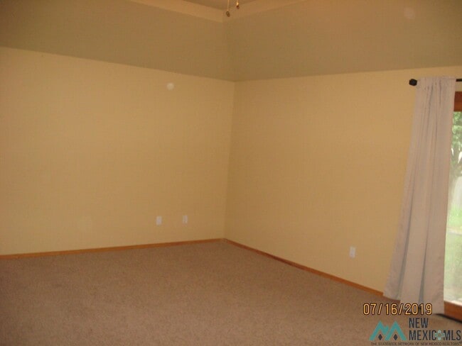 Building Photo - 808 Laurelwood Dr