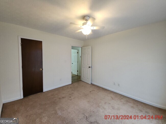 Building Photo - 311 Snapping Shoals Rd