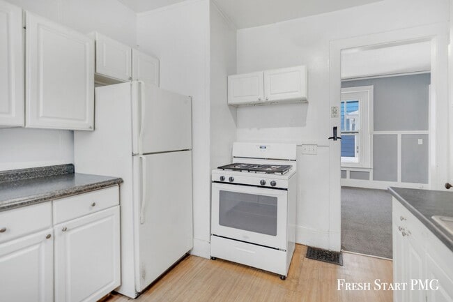 Building Photo - Charming 3-Bedroom Home in the Heart of Ka...
