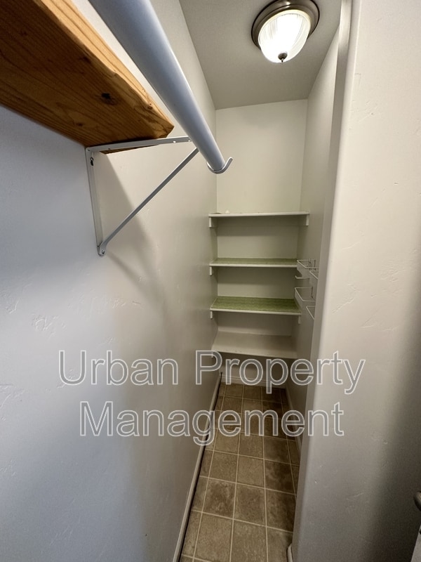 Building Photo - 11467 Open View Ln