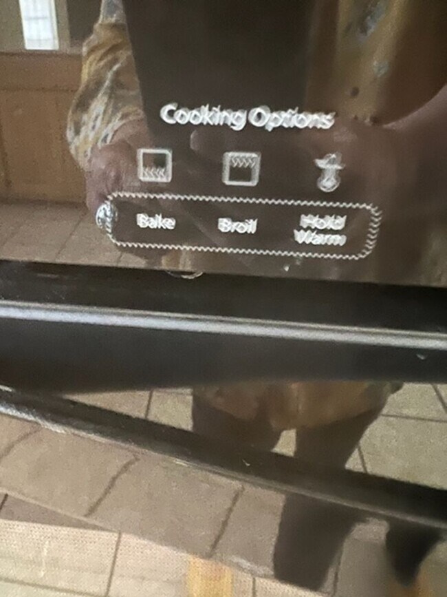 Building Photo - Beautiful home on a large corner lot with RV parking