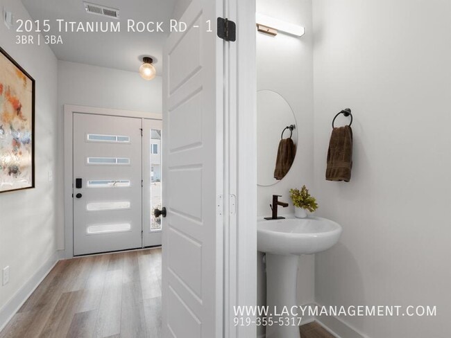 Building Photo - 2015 Titanium Rock Rd