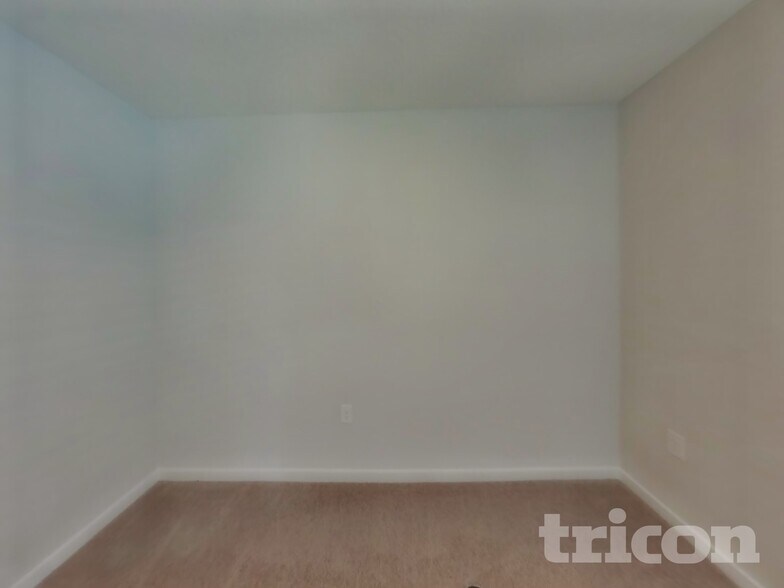 Building Photo - 56 Brazil Nut Cir