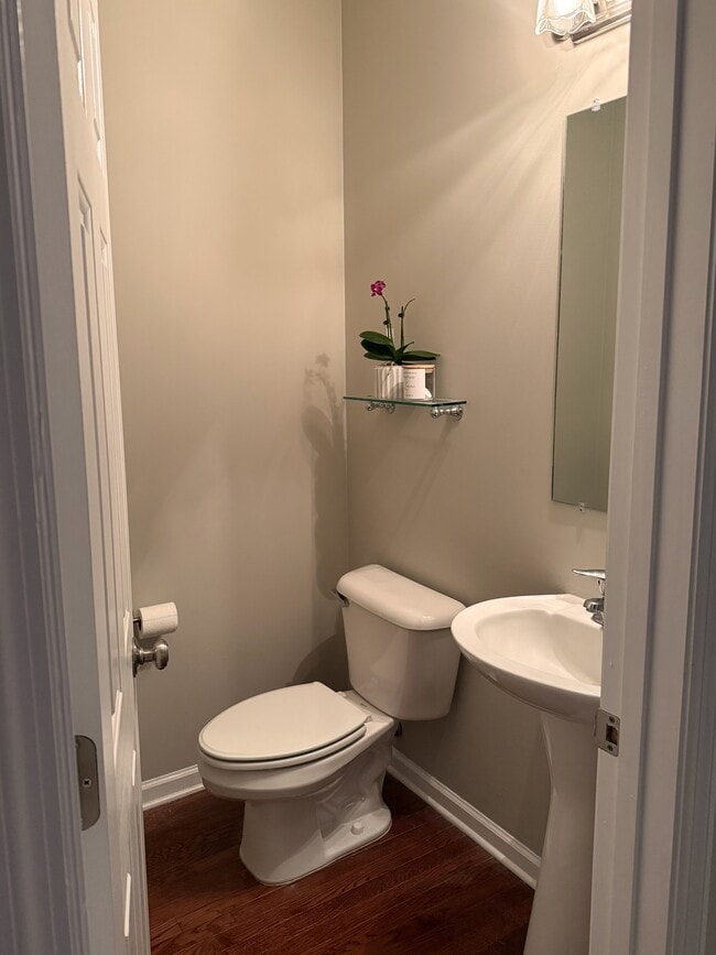 Building Photo - 1343 Chadwick Shores Dr