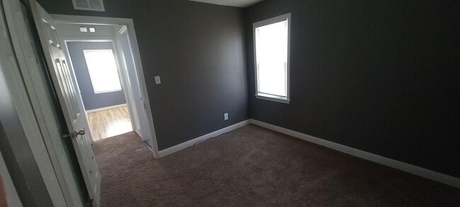 Building Photo - 17805 Roseville Blvd