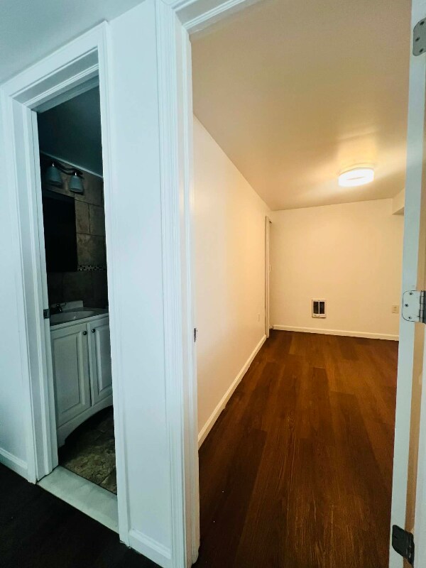 Building Photo - 6600 Hegerman St