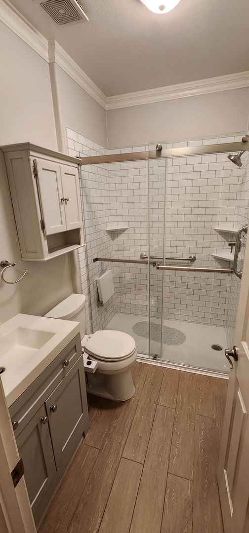 Building Photo - Folsom Esplanade Condo -