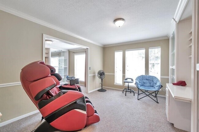 Building Photo - 6303 Carissa Ct