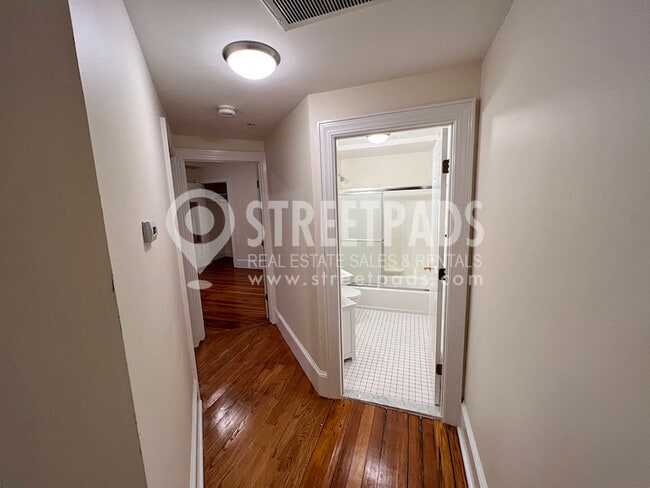 Building Photo - 881 Massachusetts Ave