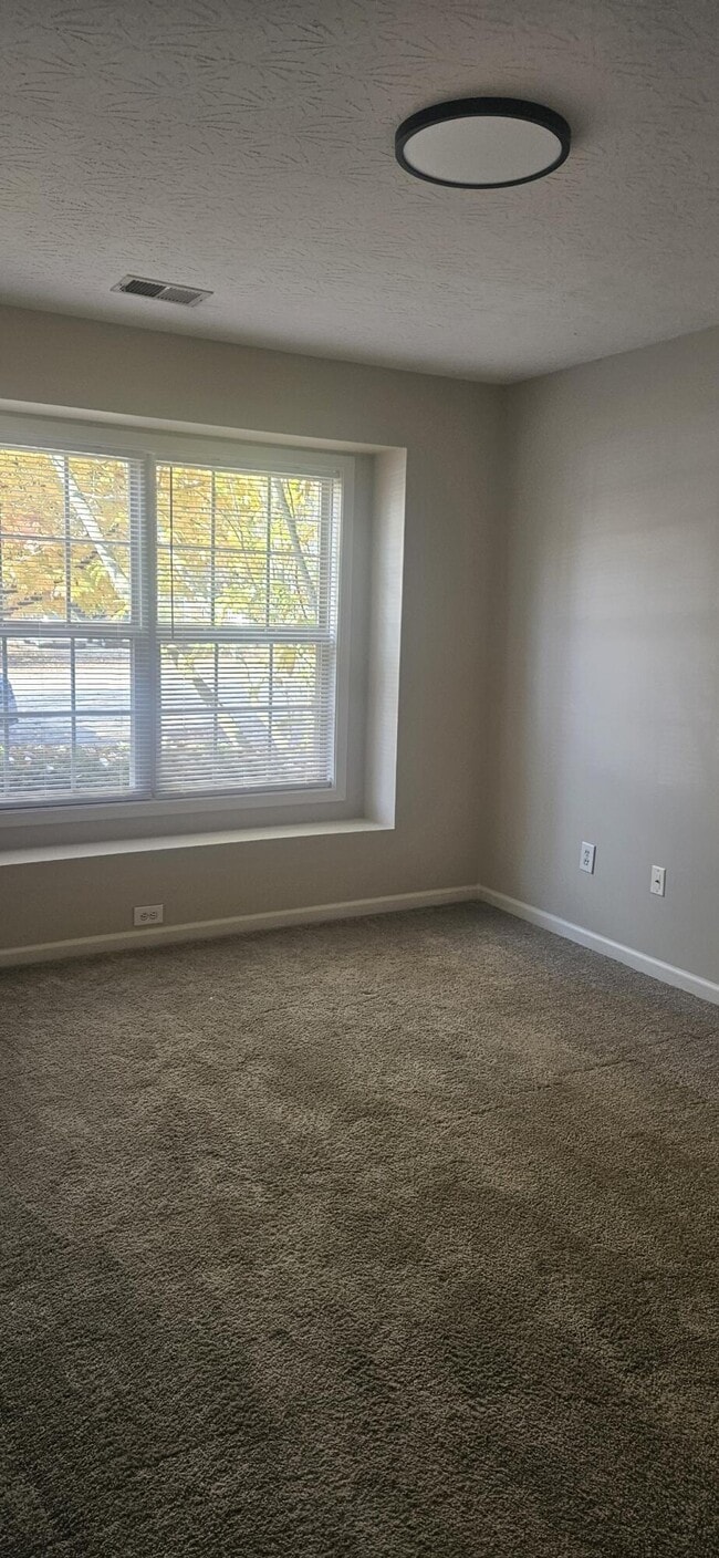 Building Photo - 1020 Bryce Point