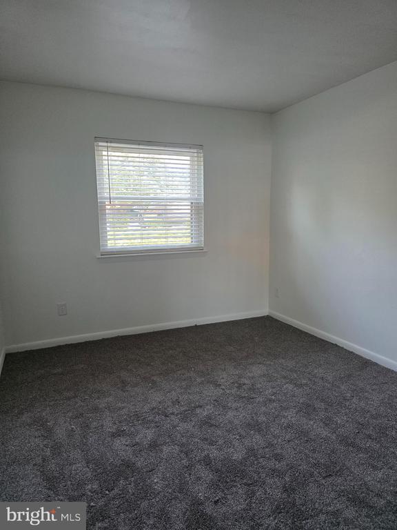 Building Photo - 5426 Valley Green Dr