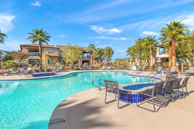 Building Photo - 1701 Retreat Cir