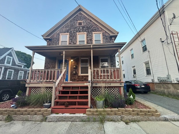 Building Photo - 334 Cedar St