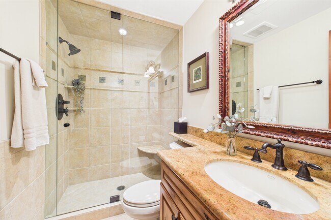 Building Photo - 593 Meadowood Dr