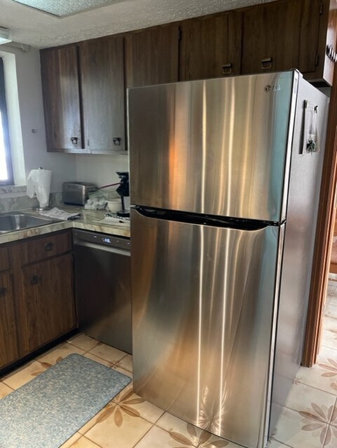 Building Photo - 629 Madrid Ave