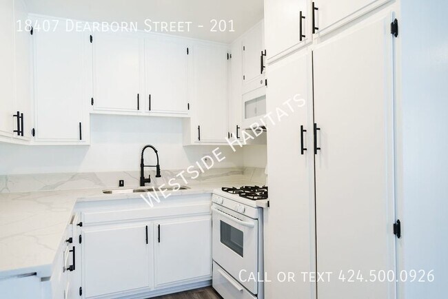 Building Photo - 18407 Dearborn - Gorgeous, fully renovated...