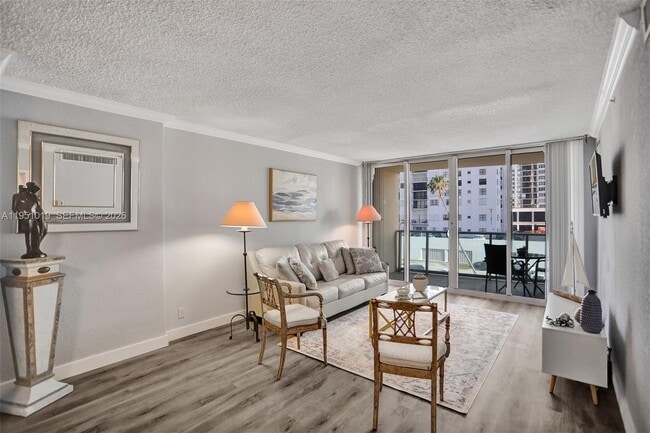 Building Photo - 2501 S Ocean Dr