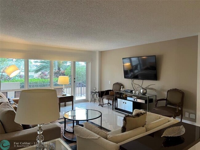 Primary Photo - 4900 N Ocean Blvd