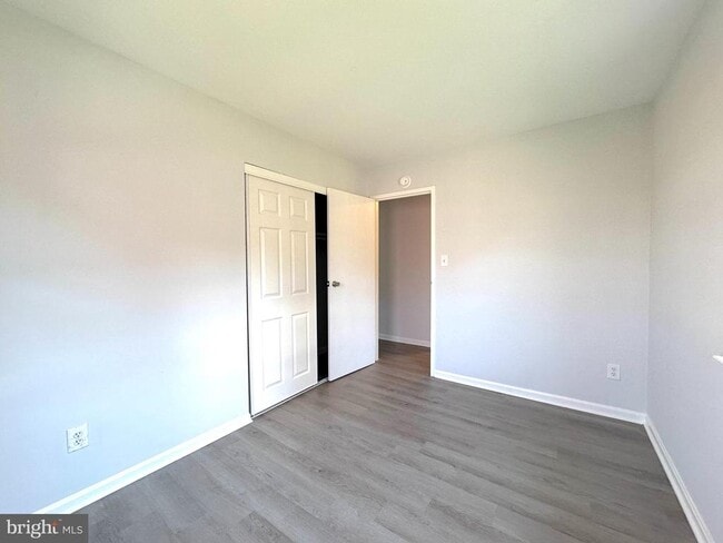 Building Photo - 9528 Hagel Cir