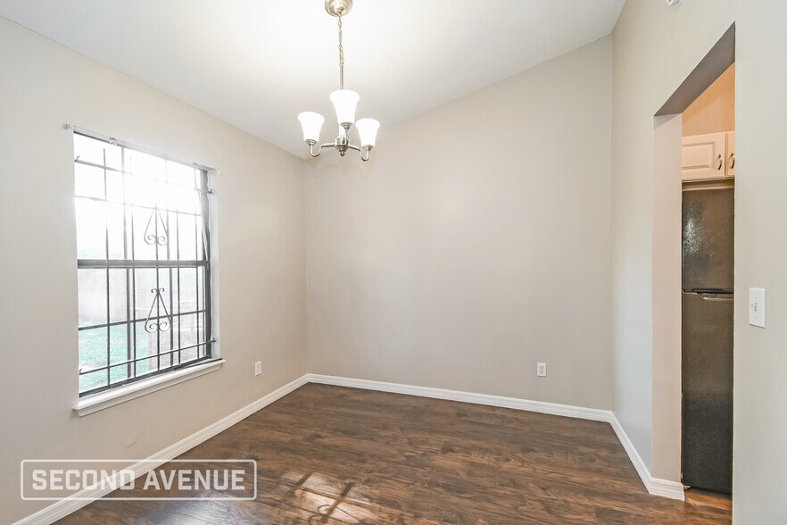 Building Photo - 11771 Mallard Ln